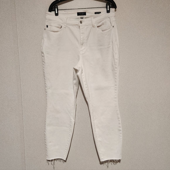 Judy Blue Denim - Judy Blue Skinny Fit White Jeans Raw Edge Hem High Rise 14W